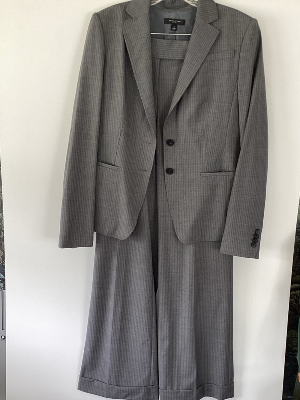 Ann Taylor Gray Pinstripe Women's Two-Piece Suit - Blazer & Wide-Leg Pants